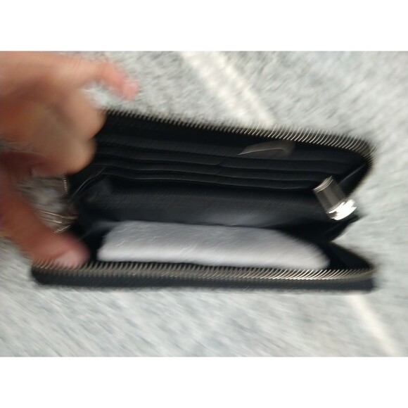 Guess Logo Zip Wallet Black Large - Picture 6 of 8
